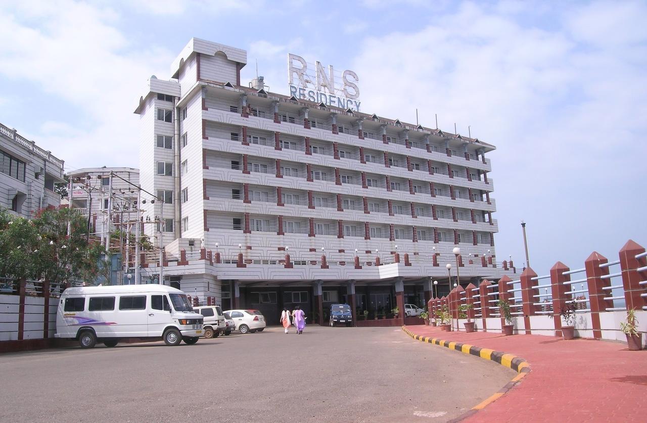 Hotel Rns Residency Sea View Māvalli Esterno foto