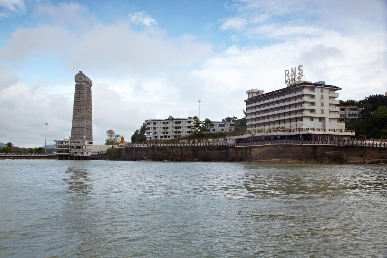 Hotel Rns Residency Sea View Māvalli Esterno foto